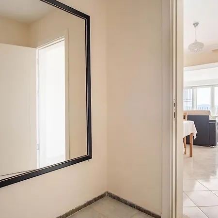 Burcu Residence, Magnificent Sea View, Cozy, Free Otopark, Free Wifi *