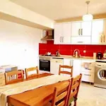 Burcu Residence, Magnificent Sea View, Cozy, Free Otopark, Free Wifi Appartement *