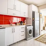 Burcu Residence, Magnificent Sea View, Cozy, Free Otopark, Free Wifi شقة *
