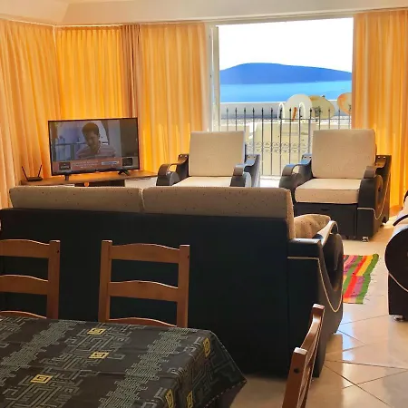 Burcu Residence, Magnificent Sea View, Cozy, Free Otopark, Free Wifi بودروم