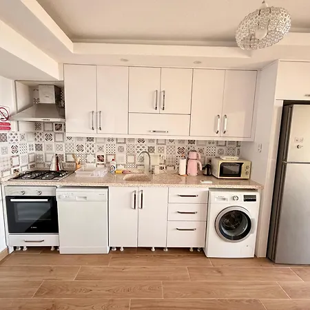 Appartement Burcu Residence, Magnificent Sea View, Cozy, Free Otopark, Free Wifi *