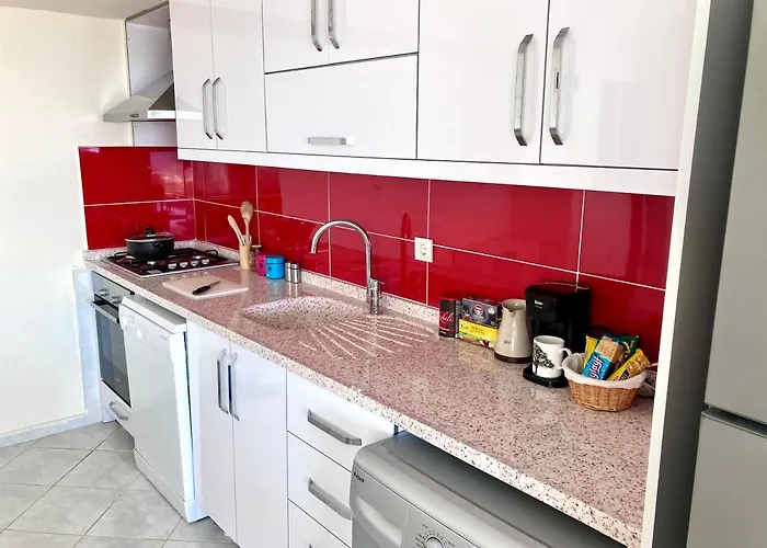 Daire Burcu Residence, Magnificent Sea View, Cozy, Free Otopark, Free Wifi