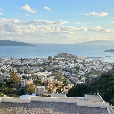 Burcu Residence, Magnificent Sea View, Cozy, Free Otopark, Free Wifi Apartman