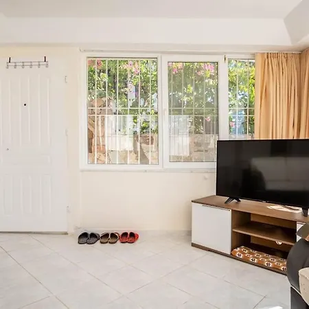 Burcu Residence, Magnificent Sea View, Cozy, Free Otopark, Free Wifi Apartman Bodrum