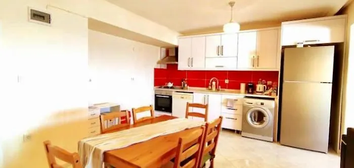 Burcu Residence, Magnificent Sea View, Cozy, Free Otopark, Free Wifi דירה *