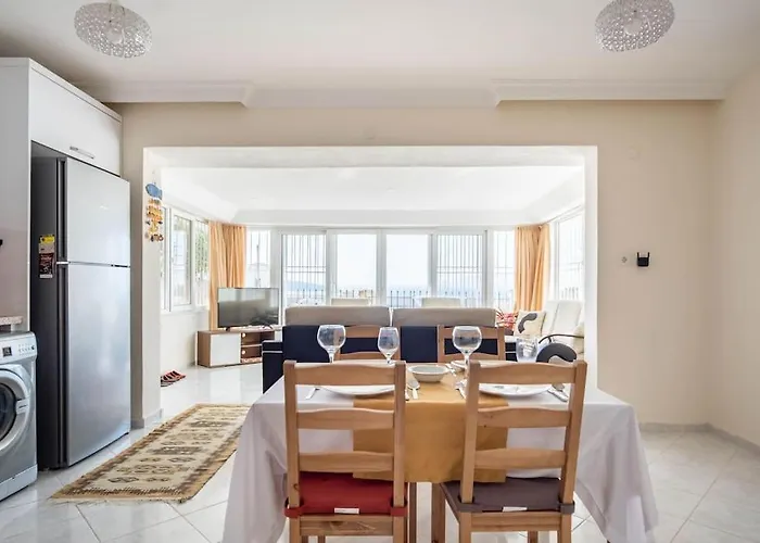 Burcu Residence, Magnificent Sea View, Cozy, Free Otopark, Free Wifi *